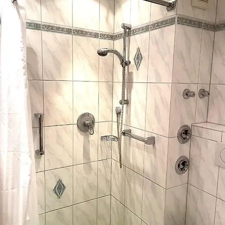 Park-residenz Isernhagen 3*
