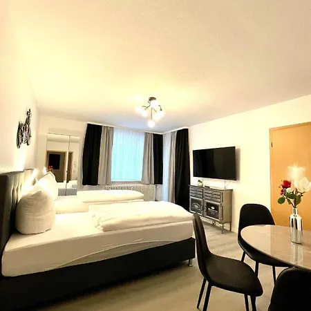Park-residenz Isernhagen Guest house *
