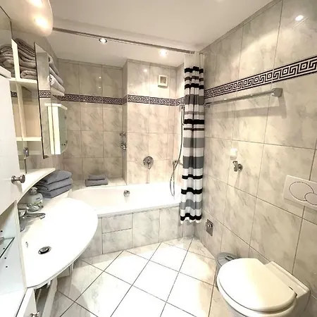 Park-residenz Isernhagen Affittacamere 3*